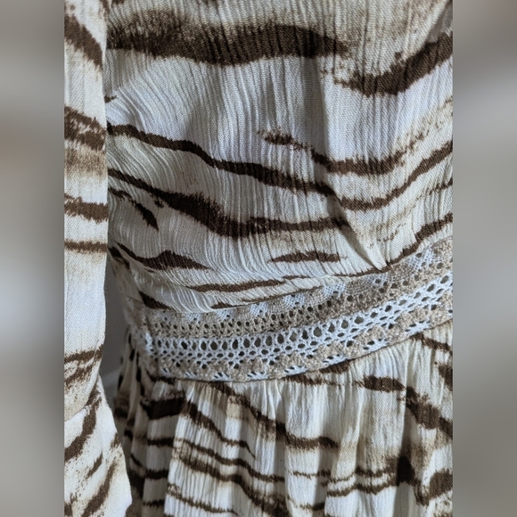 Inc New Women's Tiger Print Bell Sleeve Mini Boho Festival Dress, Size M Beige - Picture 11 of 16